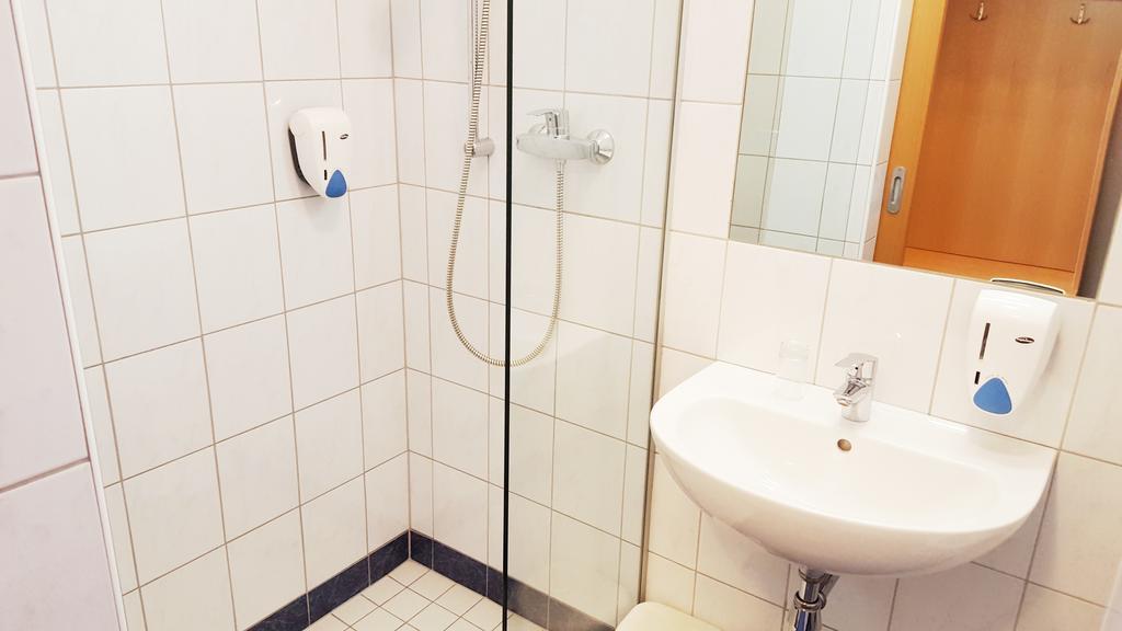 G&K Hotel Guntramsdorf Zewnętrze zdjęcie
